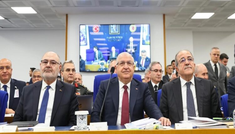 Ξέφυγαν εντελώς οι Τούρκοι. Μας απειλούν ευθέως με πόλεμο!!!