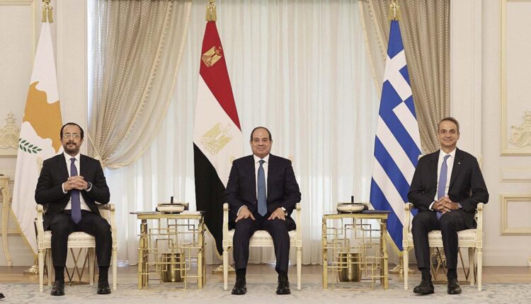 Λέξη γιά τήν Μονή τοῦ Σινᾶ, ναί στόν διάλογο μέ «ἀμοιβαῖες συγκλίσεις»